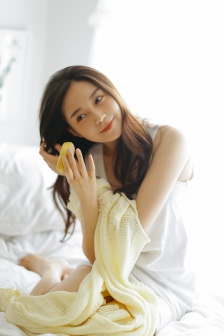 白嫩白嫩BBBBBBBBB-