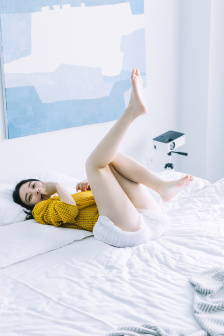 乖用下面把樱桃挤出来
